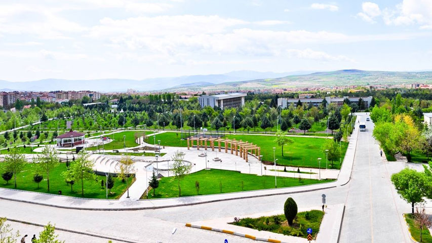 Fırat Üniversitesi (Elazığ)
